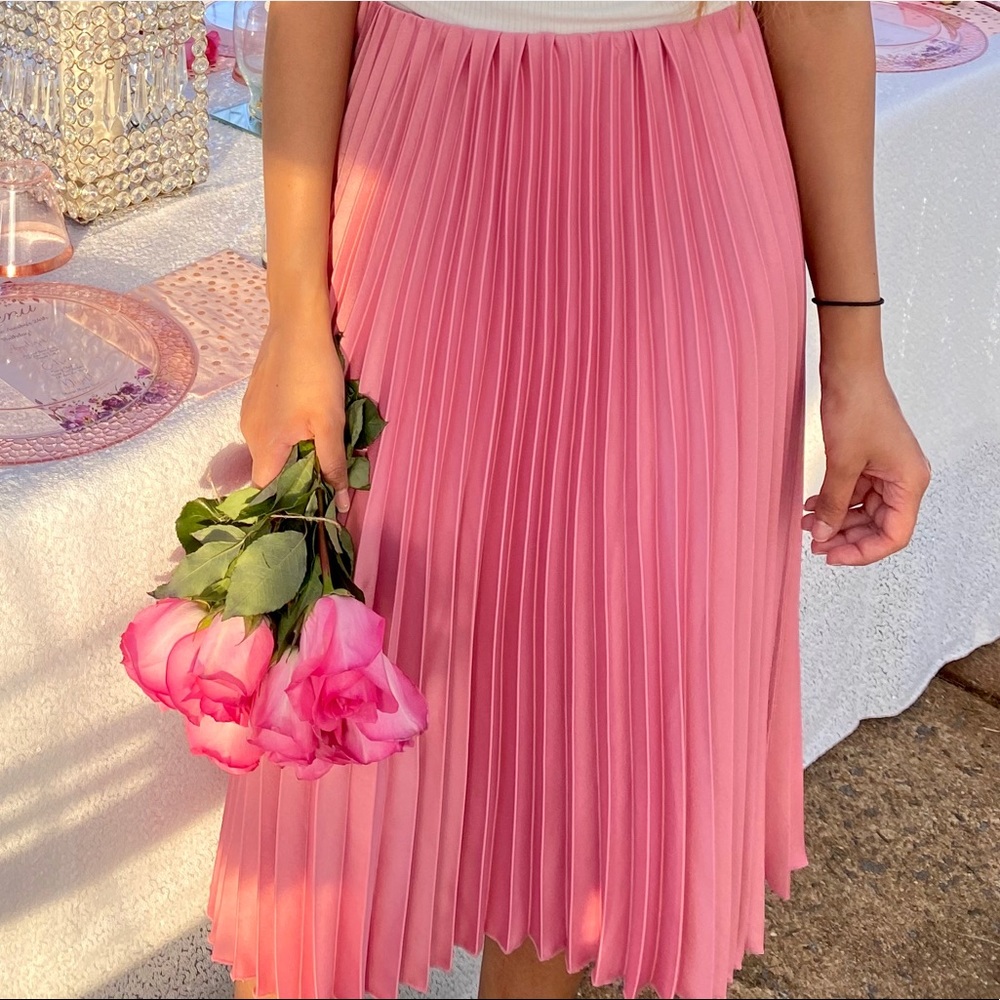 Pink skirt